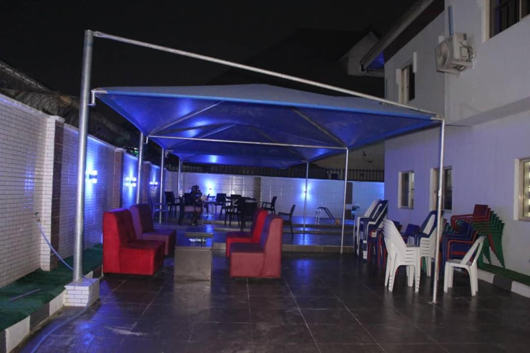 White Gold Hotel إيكجا المظهر الخارجي الصورة